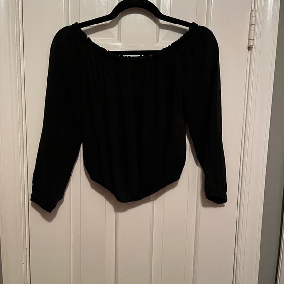 Brandy Melville Cropped Peasant Top - Picture 6 of 6